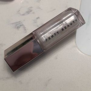 Fenty Beauty Gloss Bomb ‘Diamond Milk’